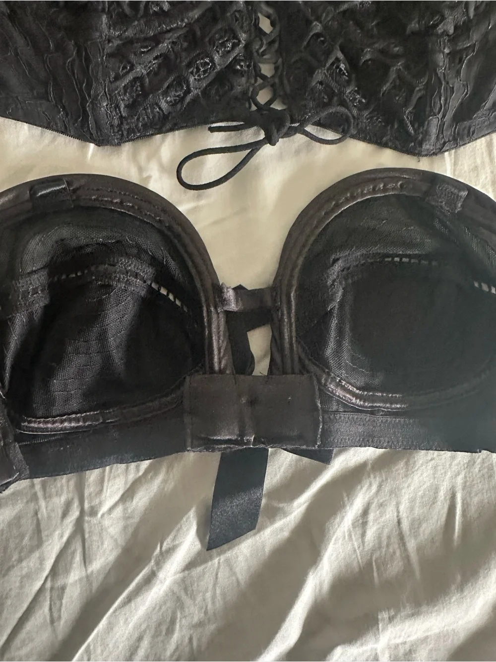 Lot of Playful Promises Bras 32B